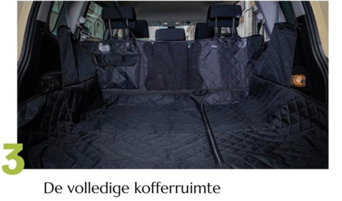 Met de Unopets 4-in-1 Beschermhoes blijft je auto schoon en je huisdier veilig, waar je ook naartoe gaat. Deze stevige, multifunctionele hoes is eenvoudig te bevestigen en kan snel omgebouwd worden voor gebruik op de achterbank, voorstoelen of in de kofferbak. Perfect voor honden en katten.

Voordelen:

Antislip: De antislip onderkant zorgt ervoor dat de hoes op zijn plek blijft, zelfs tijdens het rijden.
Multifunctioneel: Gebruik de hoes als hangmat, voor de achterbank, voorstoel of in de kofferbak.