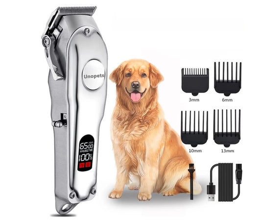 Een hond naast een professionele hondentondeuse, met de focus op hoogwaardig verzorgingsmateriaal voor de vachtverzorging van huisdieren.